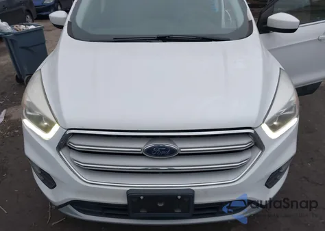 2017 Ford Escape Se из США, поврежденный, VIN 1FMCU9GD3HUE03713